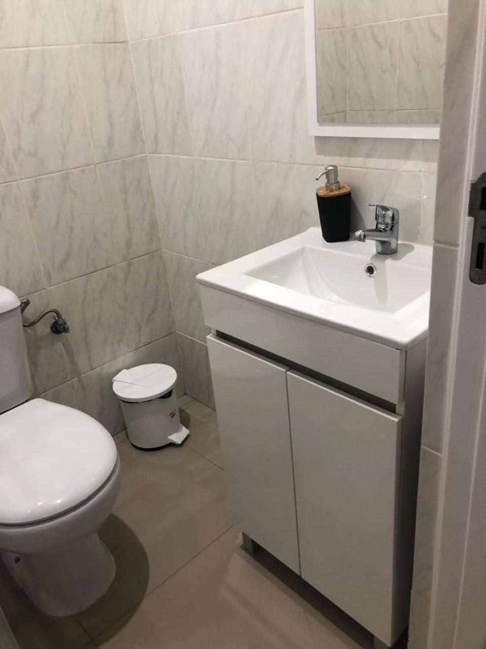 Da Costa *